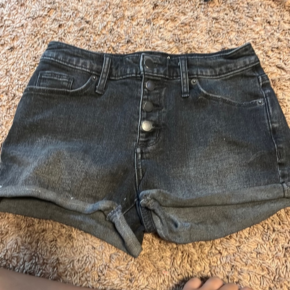 universal thread high wasted shorts